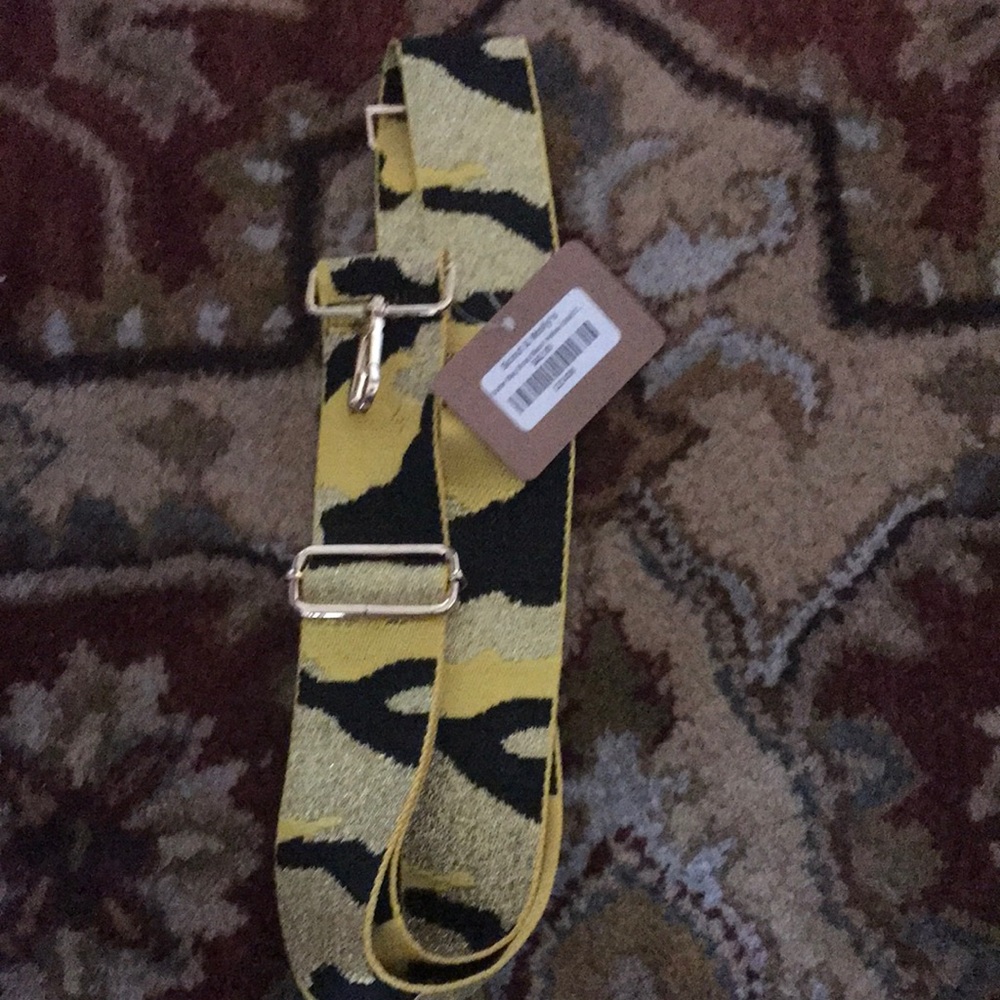 Scout and Molly Guitar bag strap